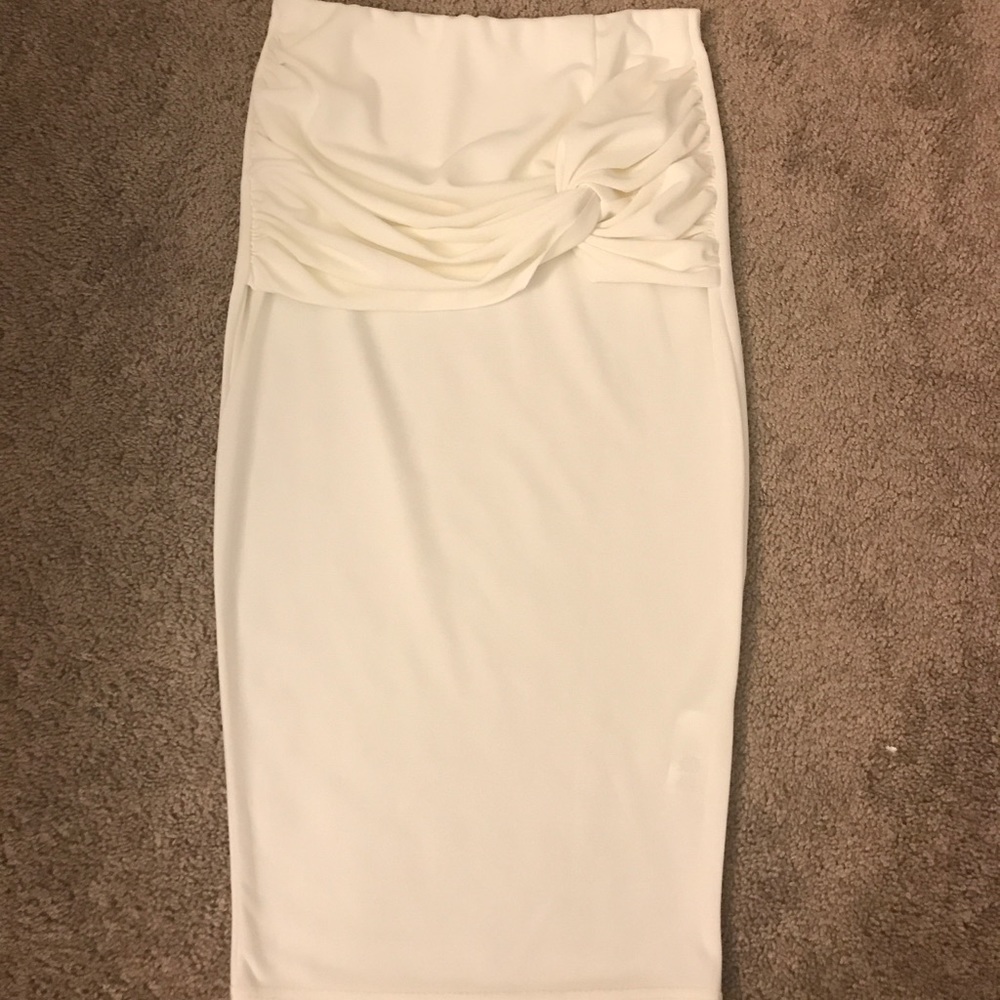 Brand new sexy winter white midi skirt